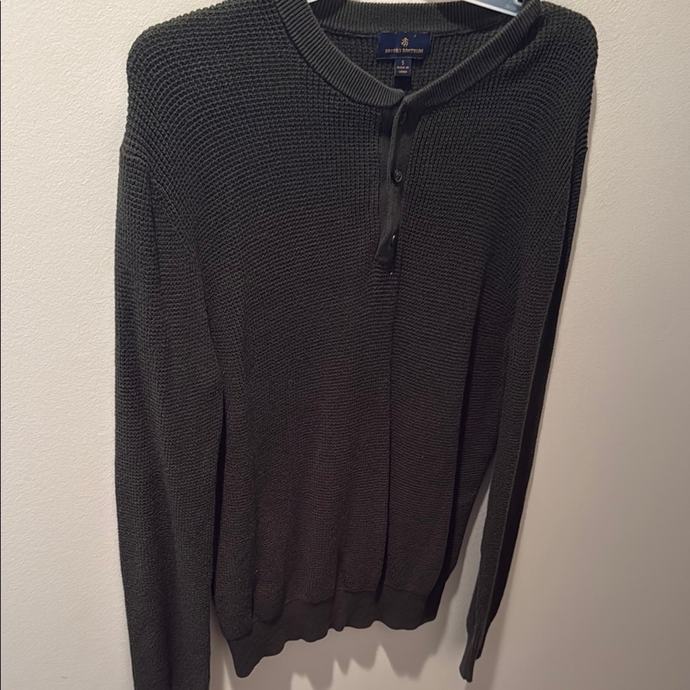 Brooks Brothers Men's Sweater size Small